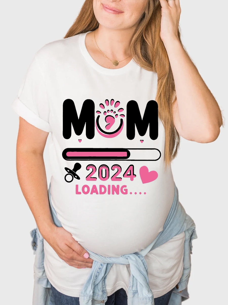 Mom 2024/2025 Loading Maternity Shirt